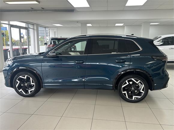 2024 Volkswagen Tiguan TSI R-Line