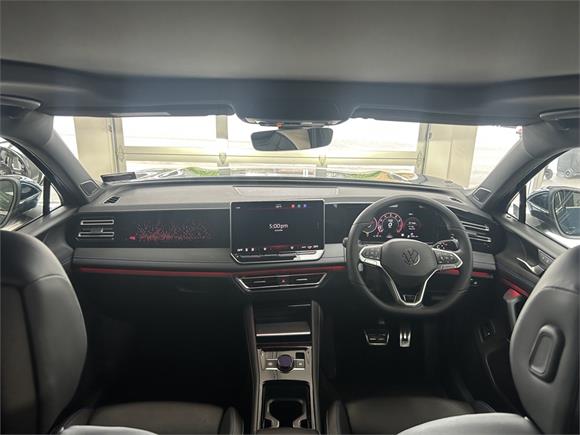 2024 Volkswagen Tiguan TSI R-Line