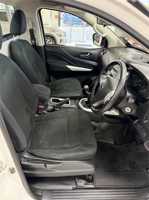 2019 Nissan Navara RX 2.3D/6MT/CC/2DR/2