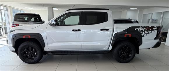 New Nissan Navara Pro-4X 4WD D/Cab 2.4 Dsl