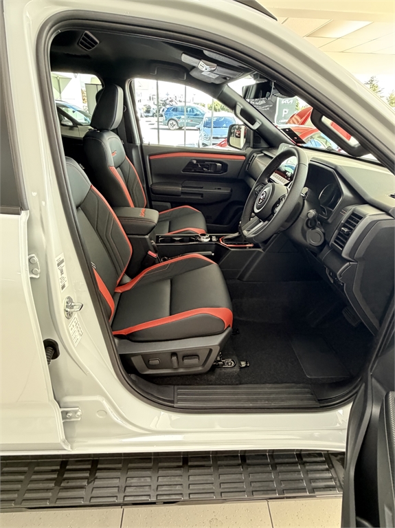 New Nissan Navara Pro-4X 4WD D/Cab 2.4 Dsl