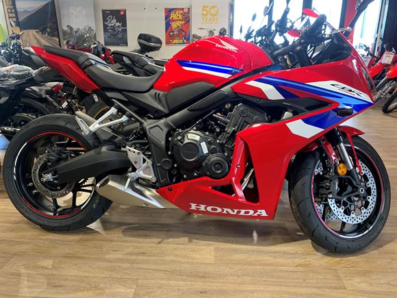 Honda CBR650R 2025