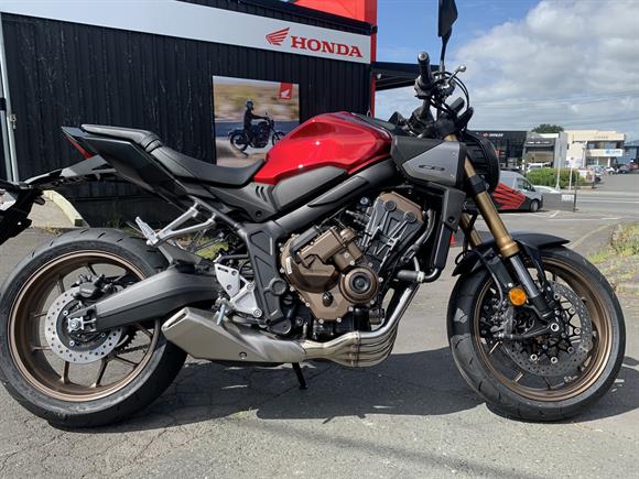 2025 Honda CB650R Back in stock!!
