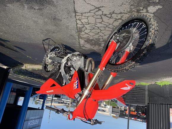 New Honda CRF450R DEMO-SALE $1500 OFF