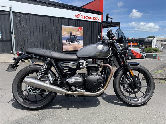 Triumph Speed Twin 2022