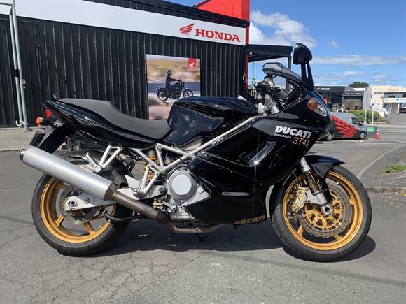 Ducati ST4 2003