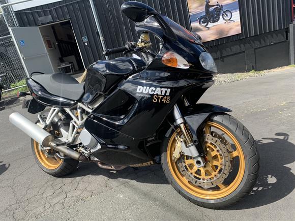 2003 Ducati ST4