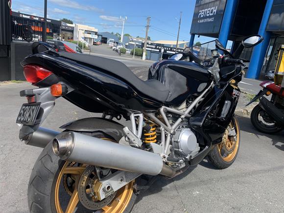 2003 Ducati ST4