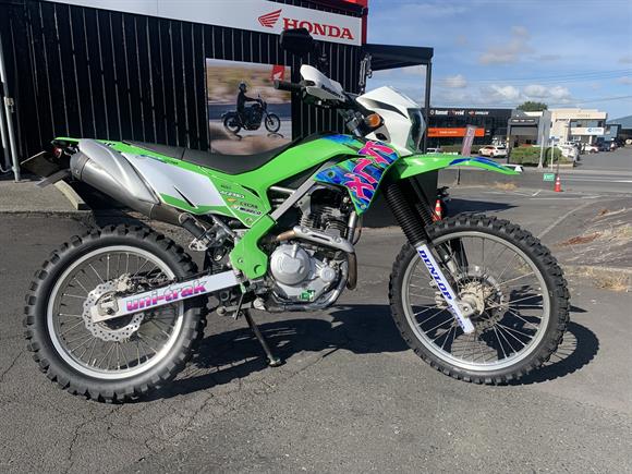 Kawasaki KLX230 2023