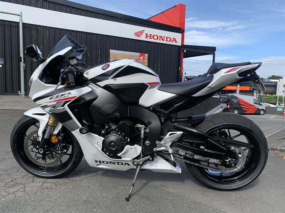 New Honda CBR1000RR