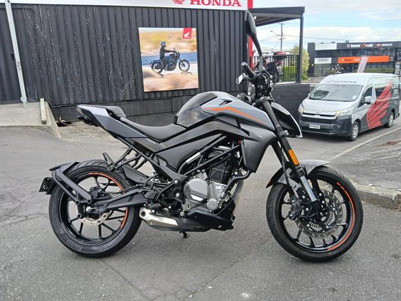 CFMoto 300 NK 2022