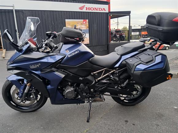 2023 Suzuki GSXS1000GT TRQ