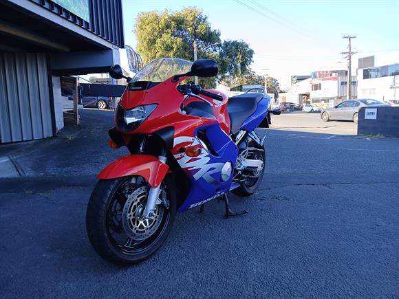 1999 Honda CBR600 F