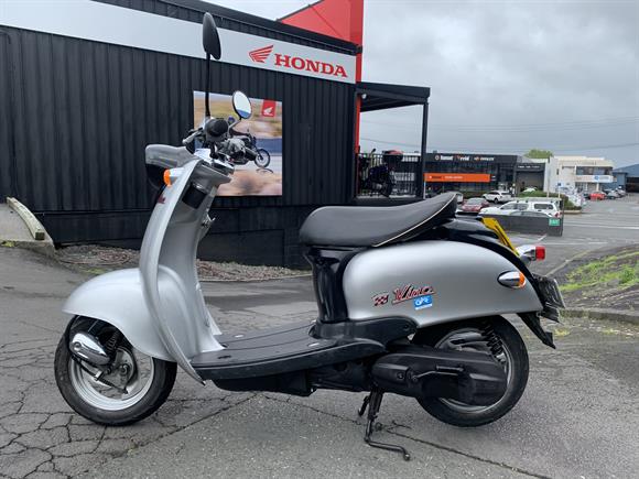 2005 Yamaha JOG50 Vino