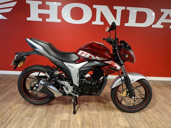 Suzuki GSX150 2020