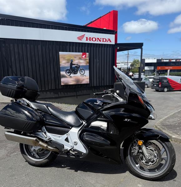 Honda ST1300 1300 2010