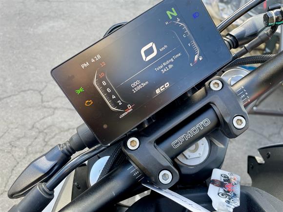 2022 CFMoto 300 NK
