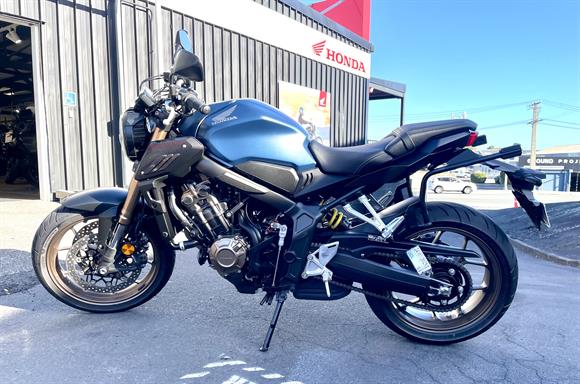 2024 Honda CB650R FULL POWER