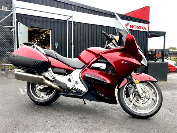 Honda ST1300 2005