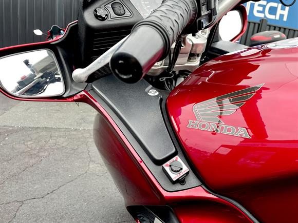 2005 Honda ST1300