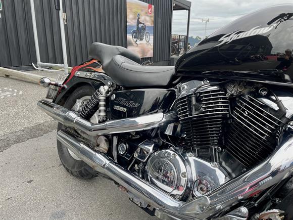 2005 Honda VT1100 C2 SHADOW