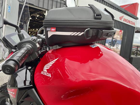 2024 Honda CB500 HORNET