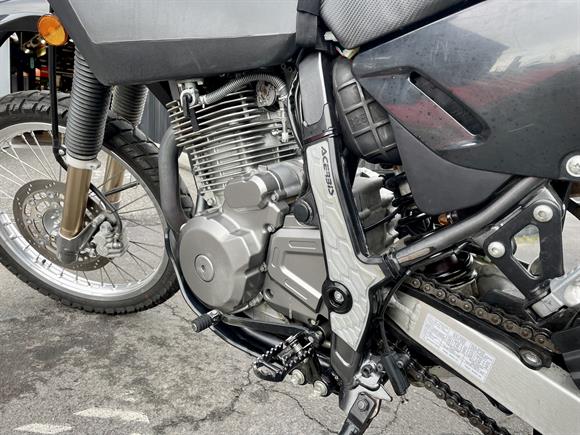 2021 Suzuki DR650SE
