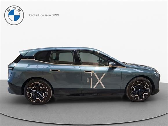 2023 BMW iX xDrive40