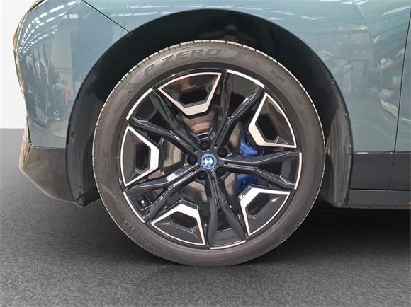 2023 BMW iX xDrive40