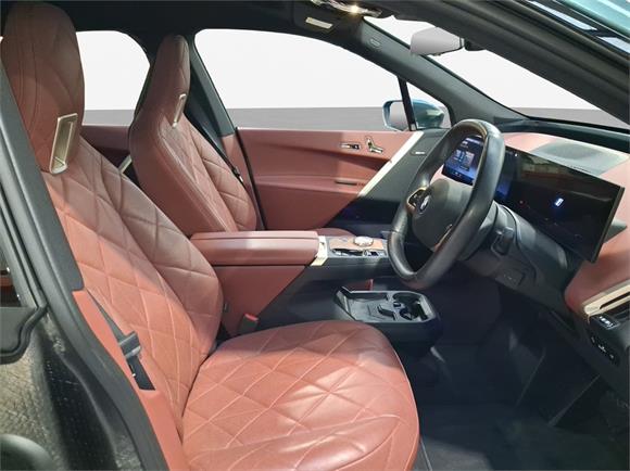 2023 BMW iX xDrive40