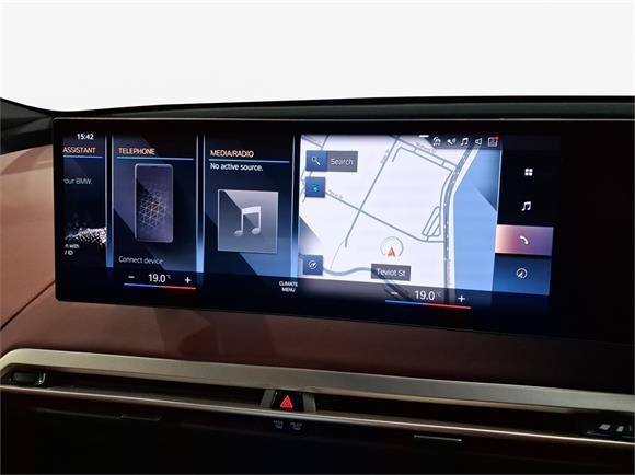 2023 BMW iX xDrive40