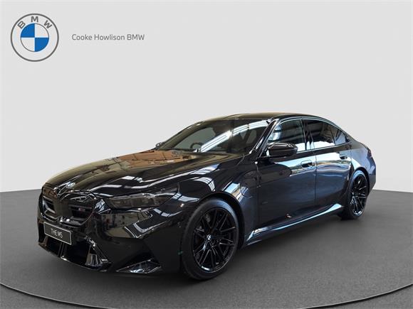 New BMW M5 PHEV