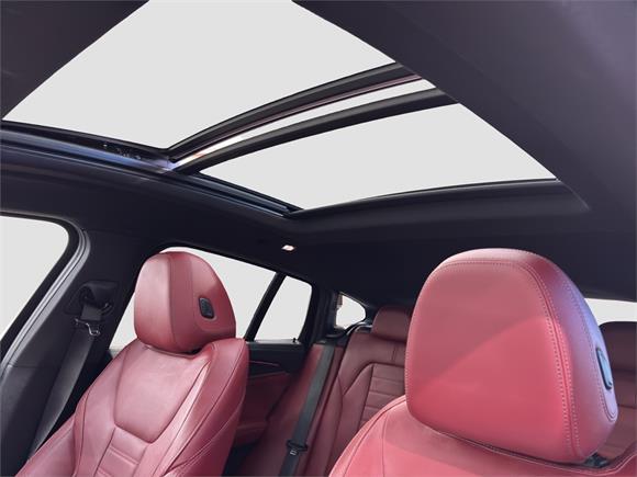 2023 BMW X4 M40i M Performance