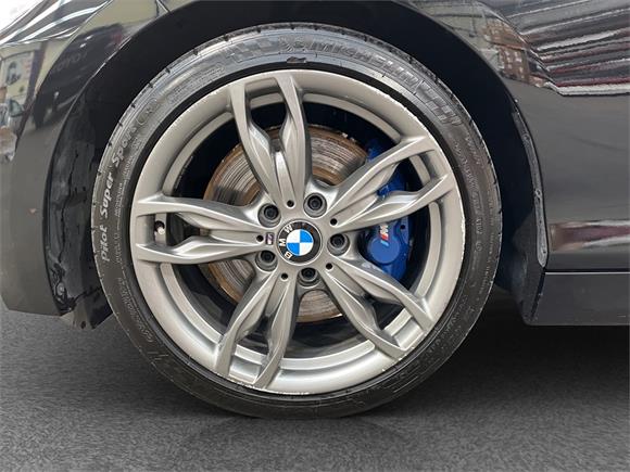 2016 BMW M240i Coupe