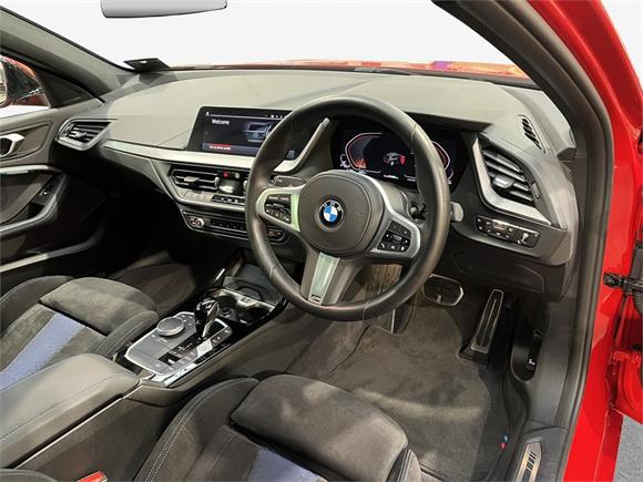 2024 BMW 118i M Sport