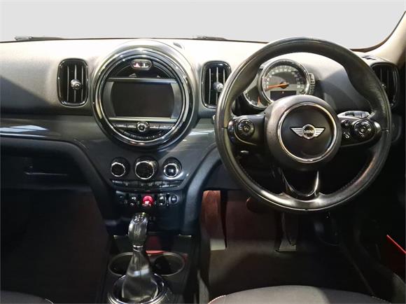 2017 MINI Countryman Cooper