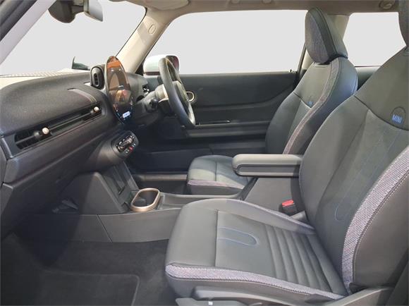 2024 MINI Cooper C 3dr Classic