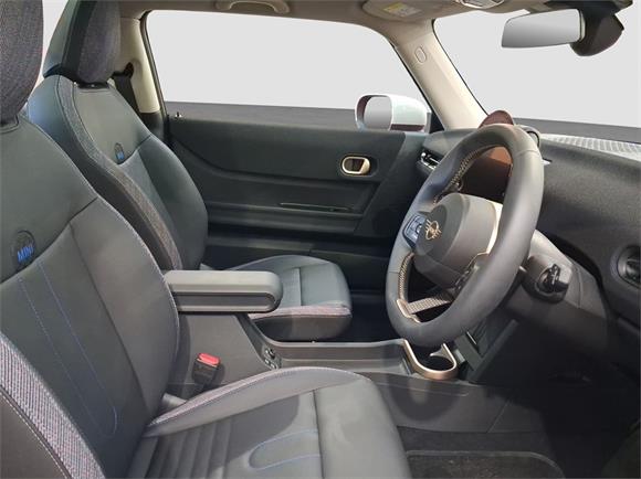 2024 MINI Cooper C 3dr Classic