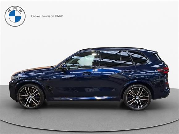 2023 BMW X5 xDrive50e M Sport Pro and Innovations Pack