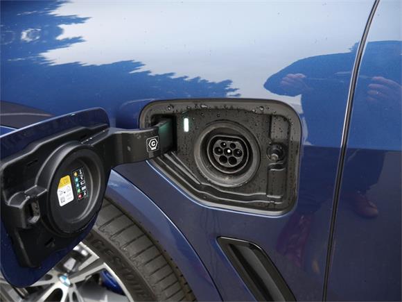2022 BMW X5 xDrive45e iPerformance M Sport PHEV