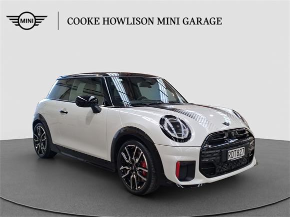 MINI Cooper JCW 3dr Favoured 2025