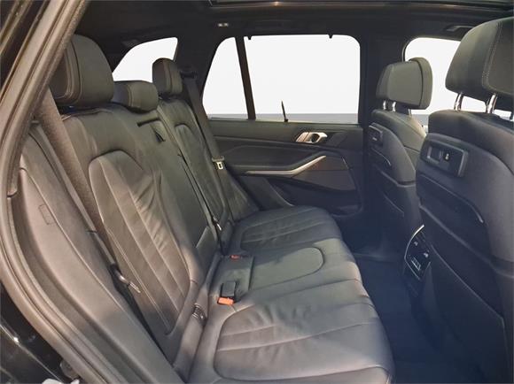 2019 BMW X5 M50d SE
