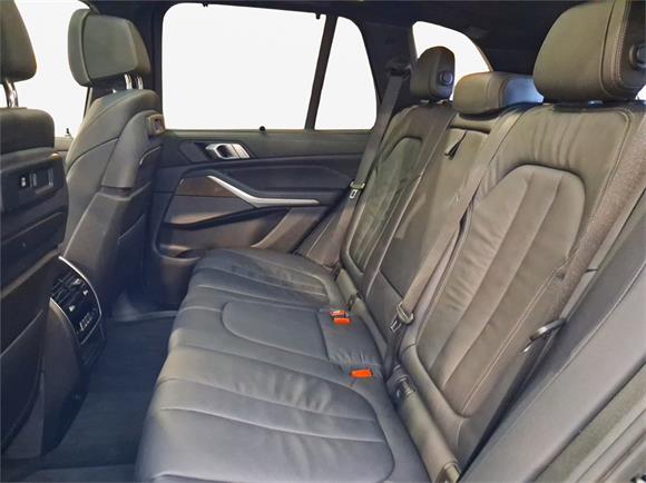 2019 BMW X5 M50d SE