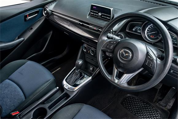 2015 Mazda 2 GLX 1.5L