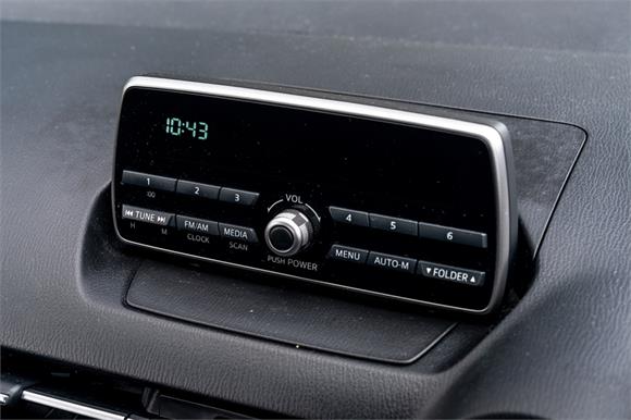 2015 Mazda 2 GLX 1.5L