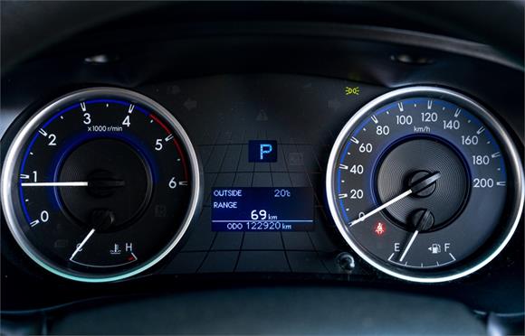 2017 Toyota Hilux SR 2.8L 4WD