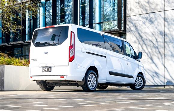 2022 Ford Transit Tourneo Trend 2.0