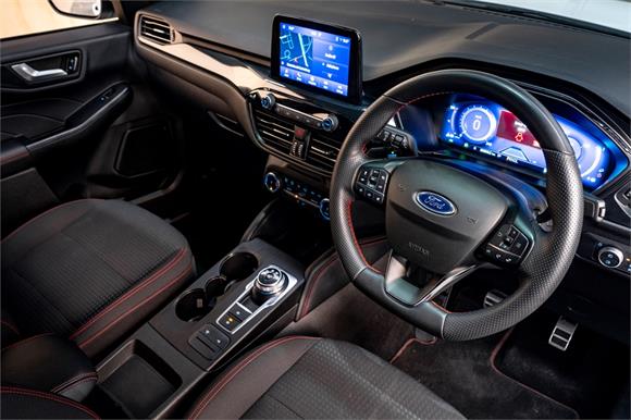 2023 Ford Escape ST-Line Hybrid