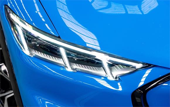 2024 Ford Mustang AWD 98Kwh