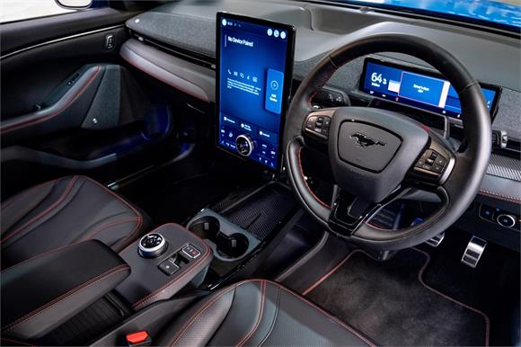 2024 Ford Mustang AWD 98Kwh